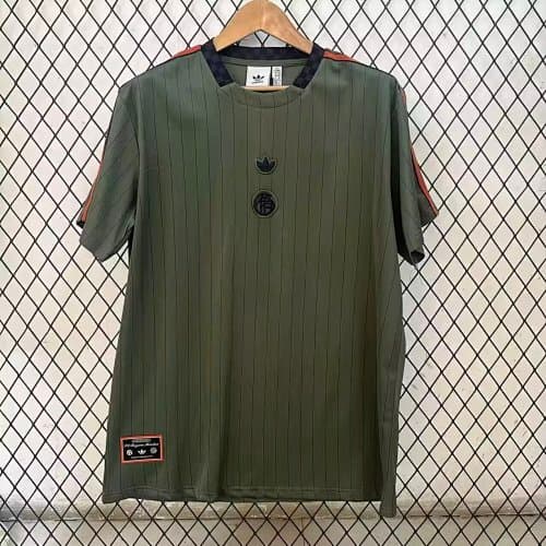 Maillot Rétro Bayern Munich 25-26