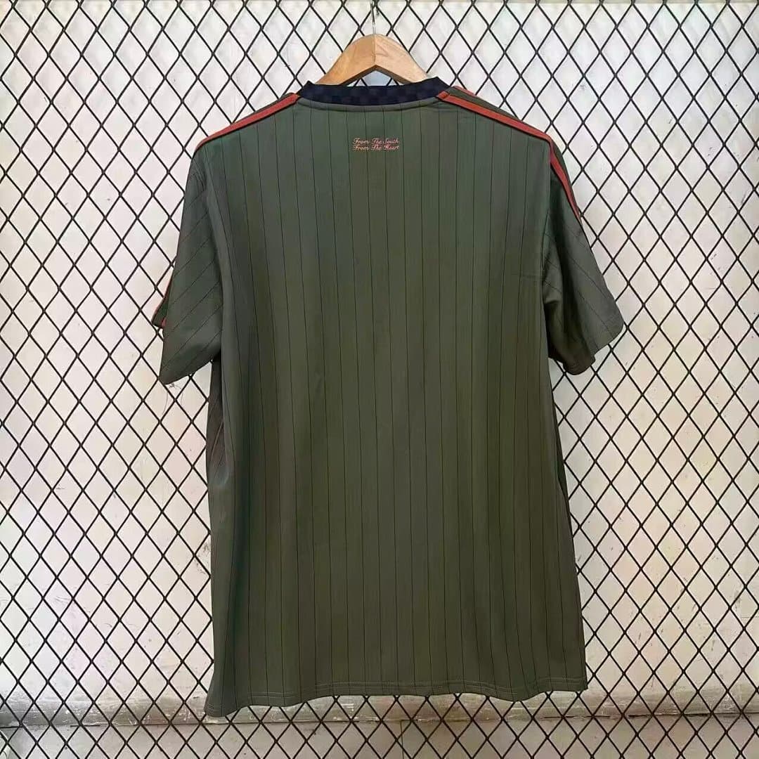 Maillot Rétro Bayern Munich 25-26 - Vue 2