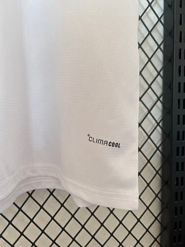 Maillot Real Madrid 26-27 - Vue 11