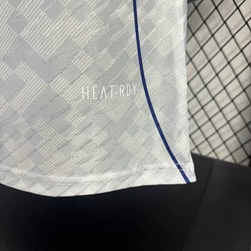 Maillot Real Madrid 25-26 - Vue 19