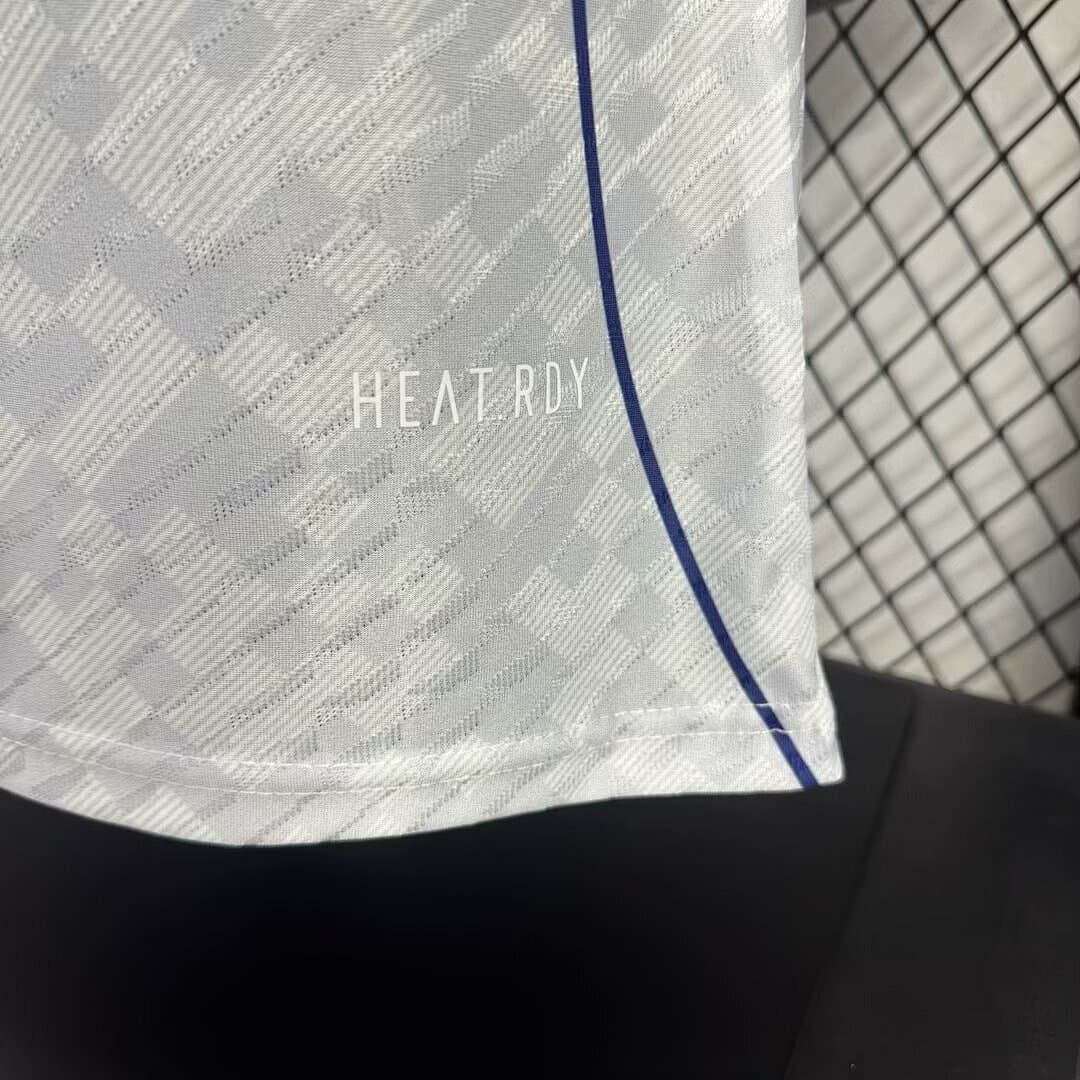 Maillot Real Madrid 25-26 - Vue 5