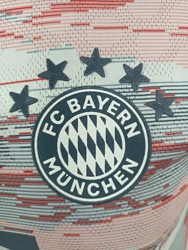 Maillot Bayern Munich Extérieur 25-26 - Vue 4