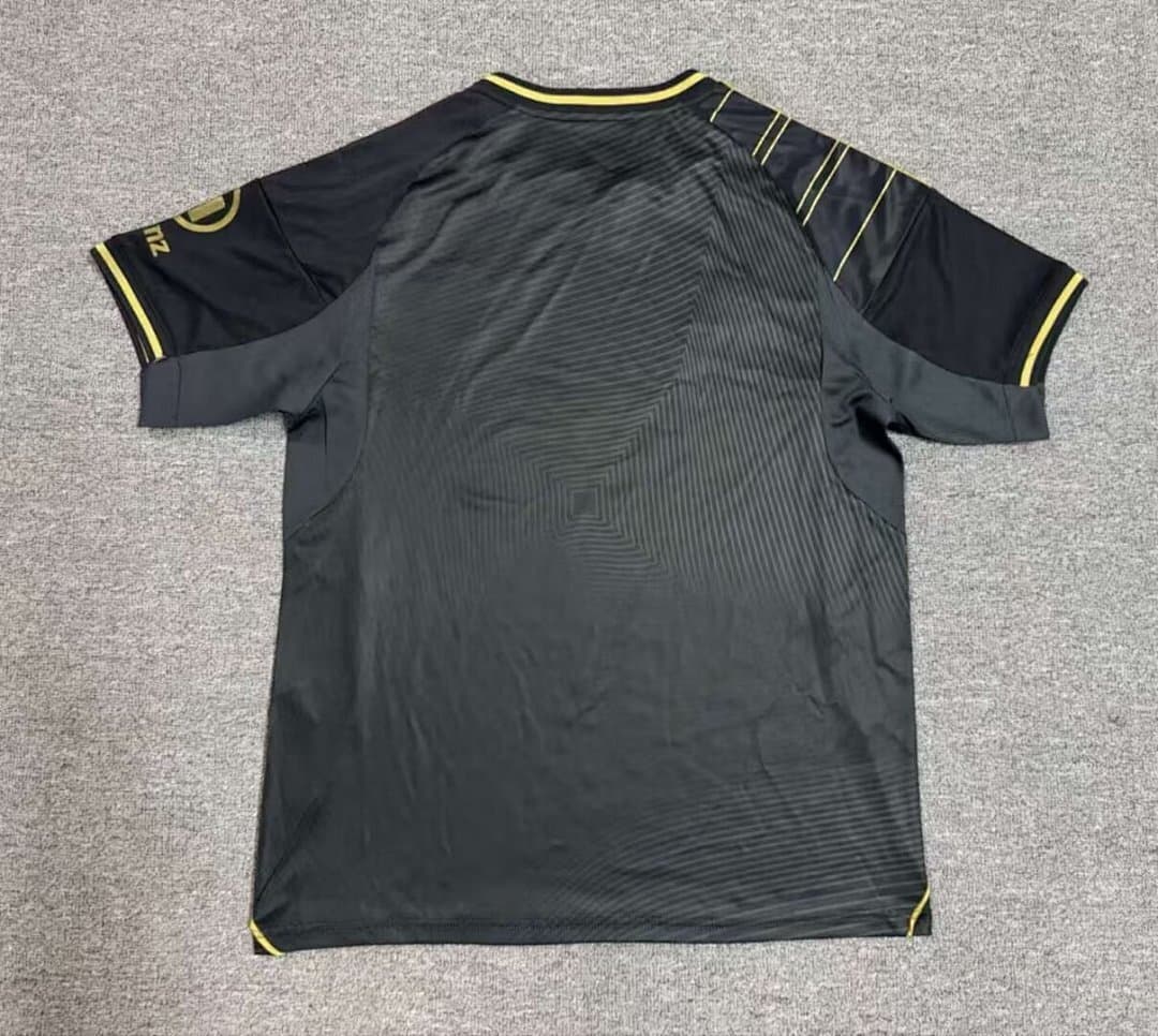 Maillot Bayern Munich Édition Spéciale 2025/26 Officiel Acheter Maillot Bayern Munich Édition Spéciale 2025/26 - Maillot pas cher