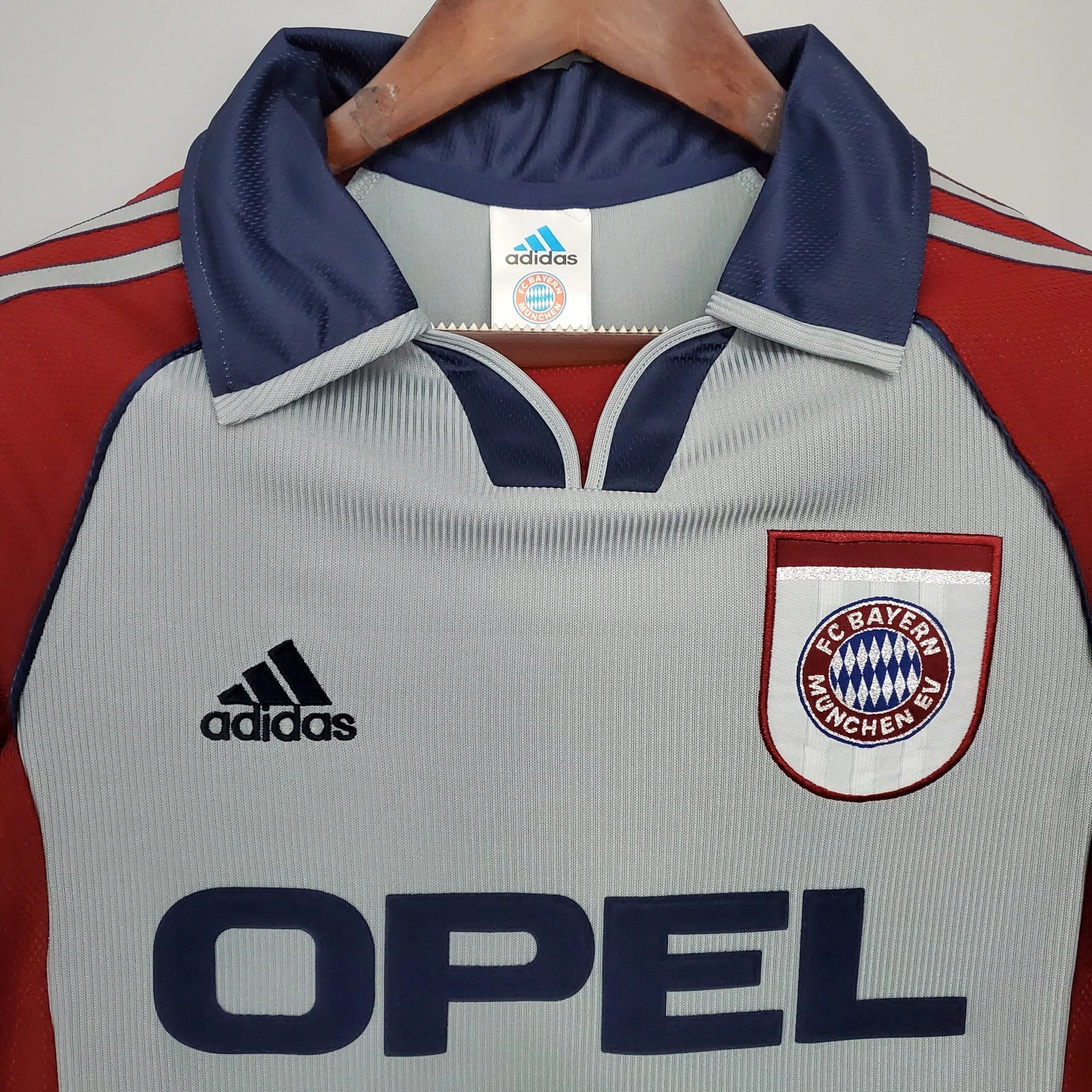 Vue arrière Bayern Munich Maillot Rétro 9899