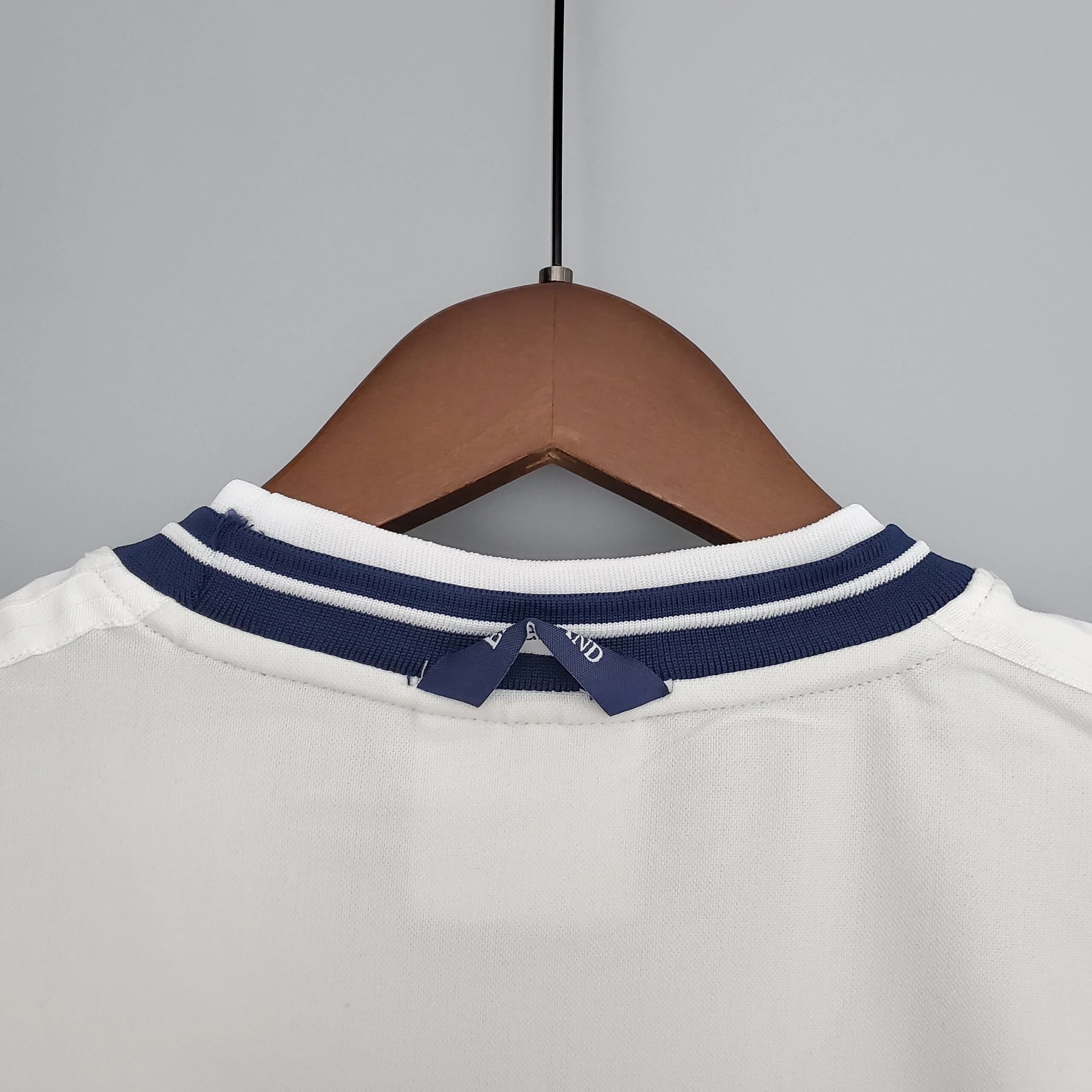 Vue arrière Angleterre Maillot Rétro 2000
