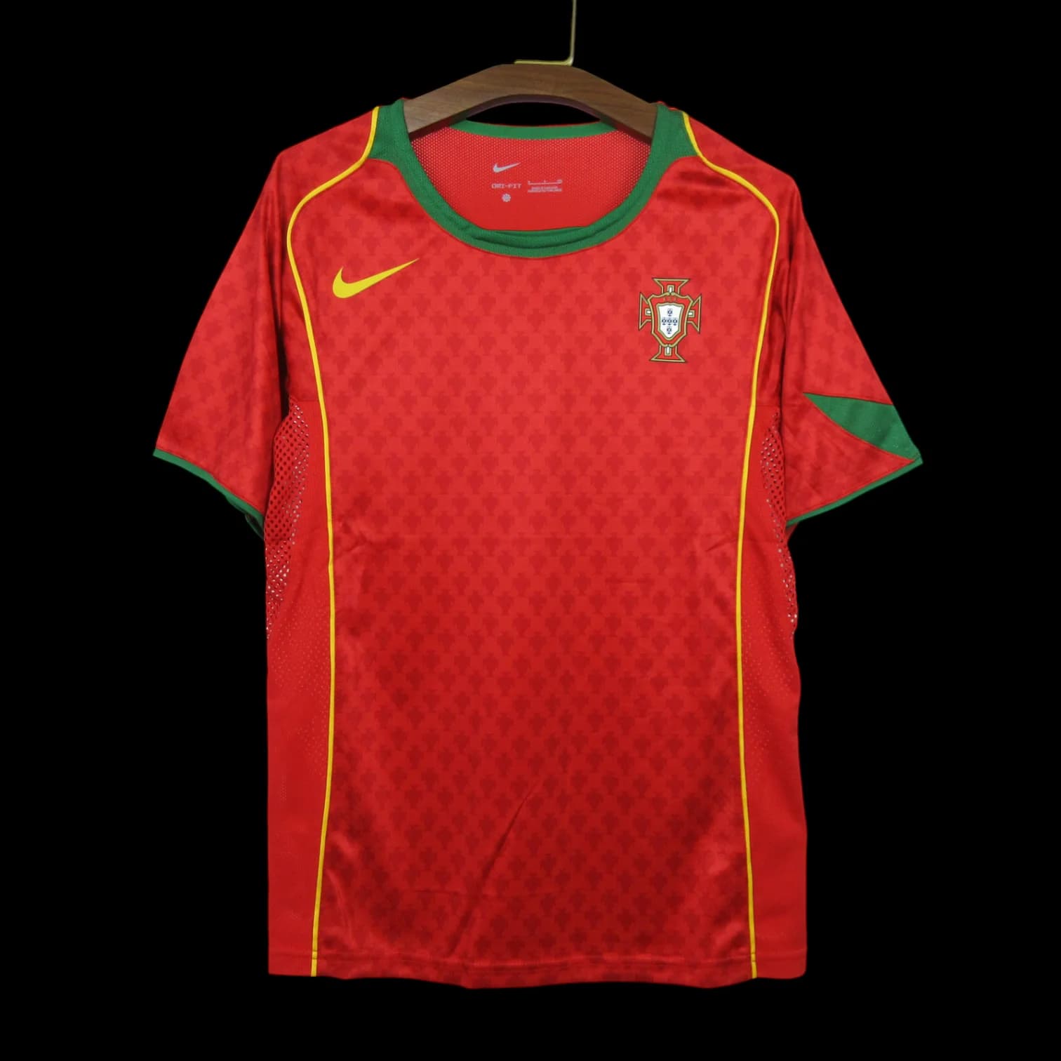 Portugal Maillot Domicile Rétro 2004 - Vue 1