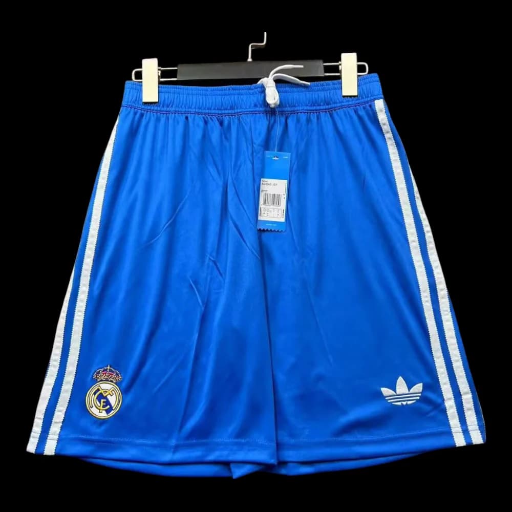 Real Madrid Short Third 2526 Officiel Acheter Real Madrid Short Third 2526 - Maillot pas cher