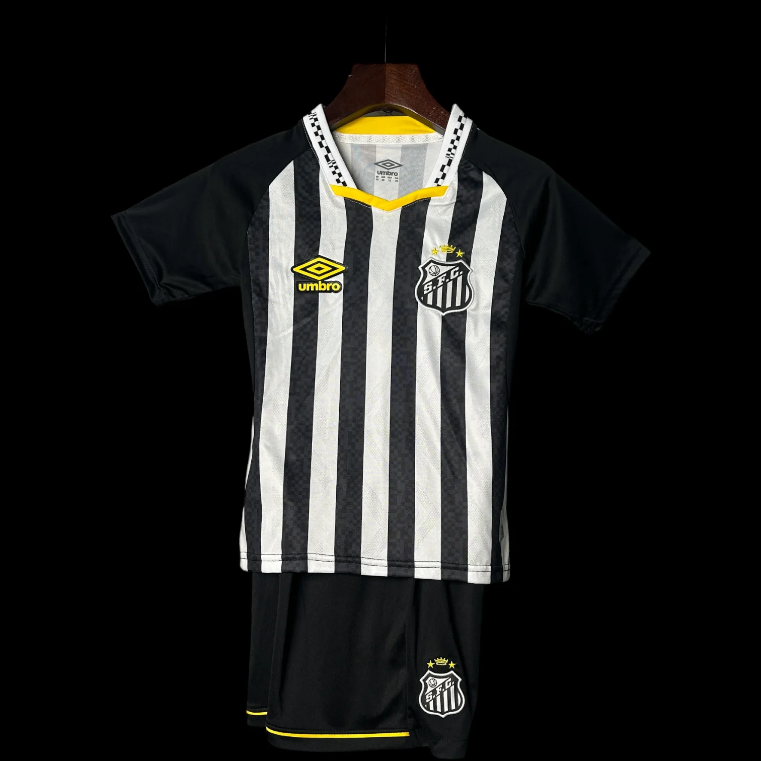 Maillot Santos Maillot Extérieur 2526 – Enfant pas cher - Boutique Officielle KIT FOOTBALL