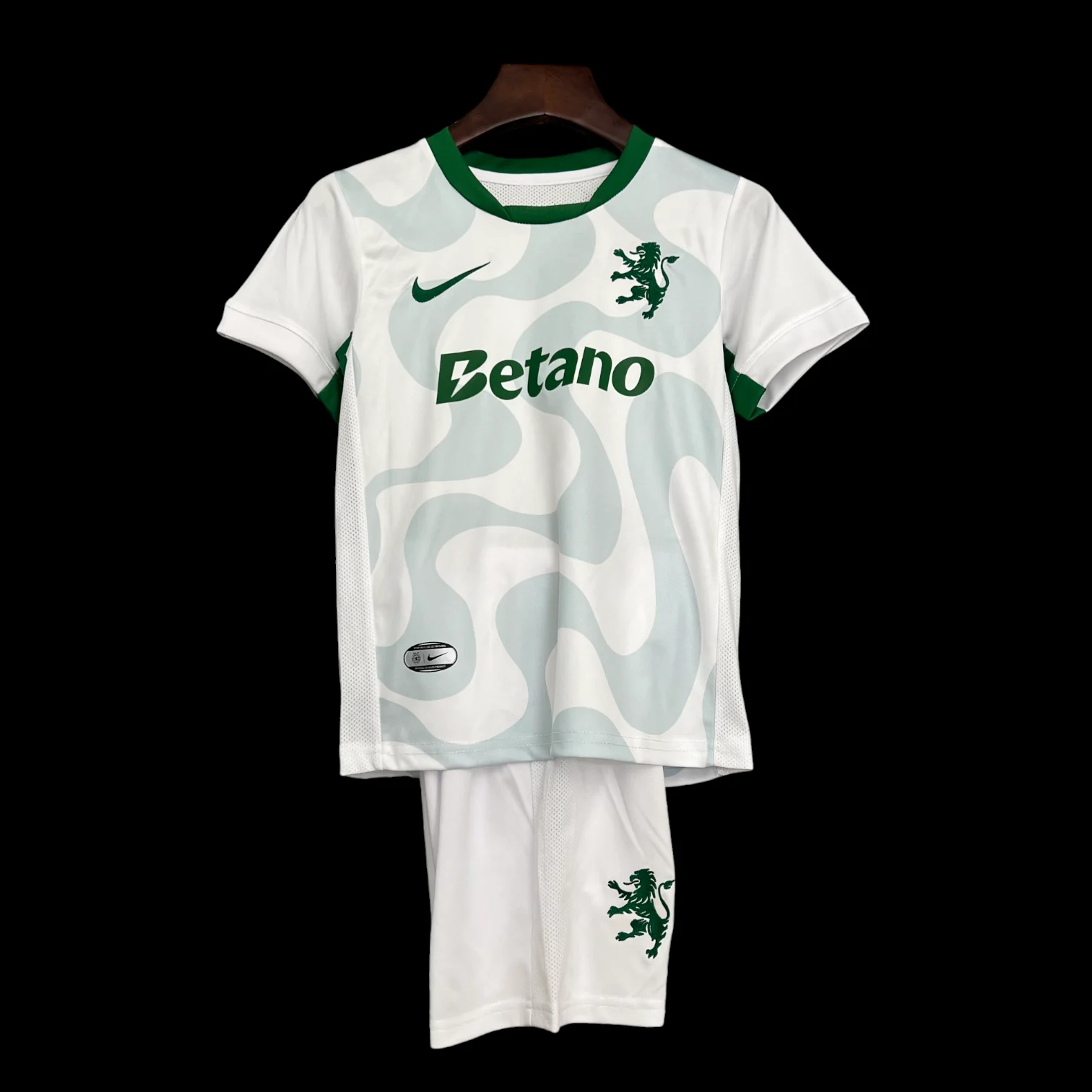 Maillot Sporting Portugal Maillot Extérieur 2526 – Enfant pas cher - Boutique Officielle KIT FOOTBALL