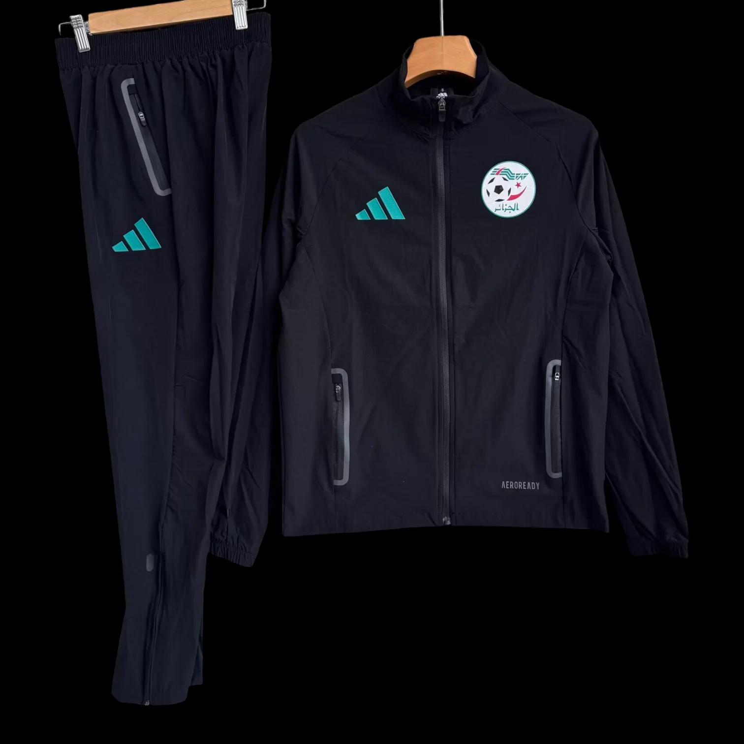 Maillot Algérie Survêtement Training pas cher - Boutique Officielle KIT FOOTBALL