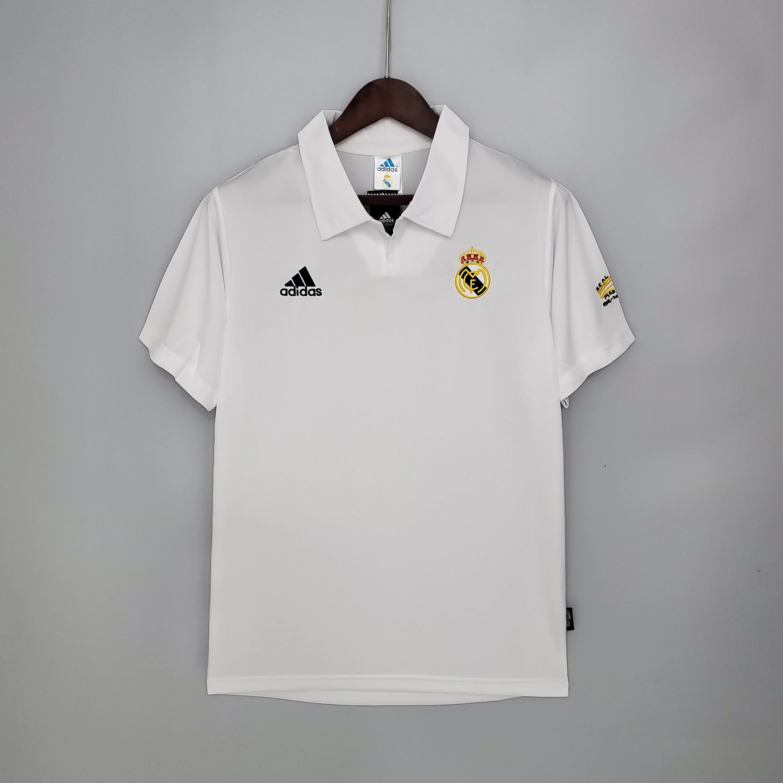 Maillot Real Madrid Maillot Rétro 0203 pas cher - Boutique Officielle KIT FOOTBALL