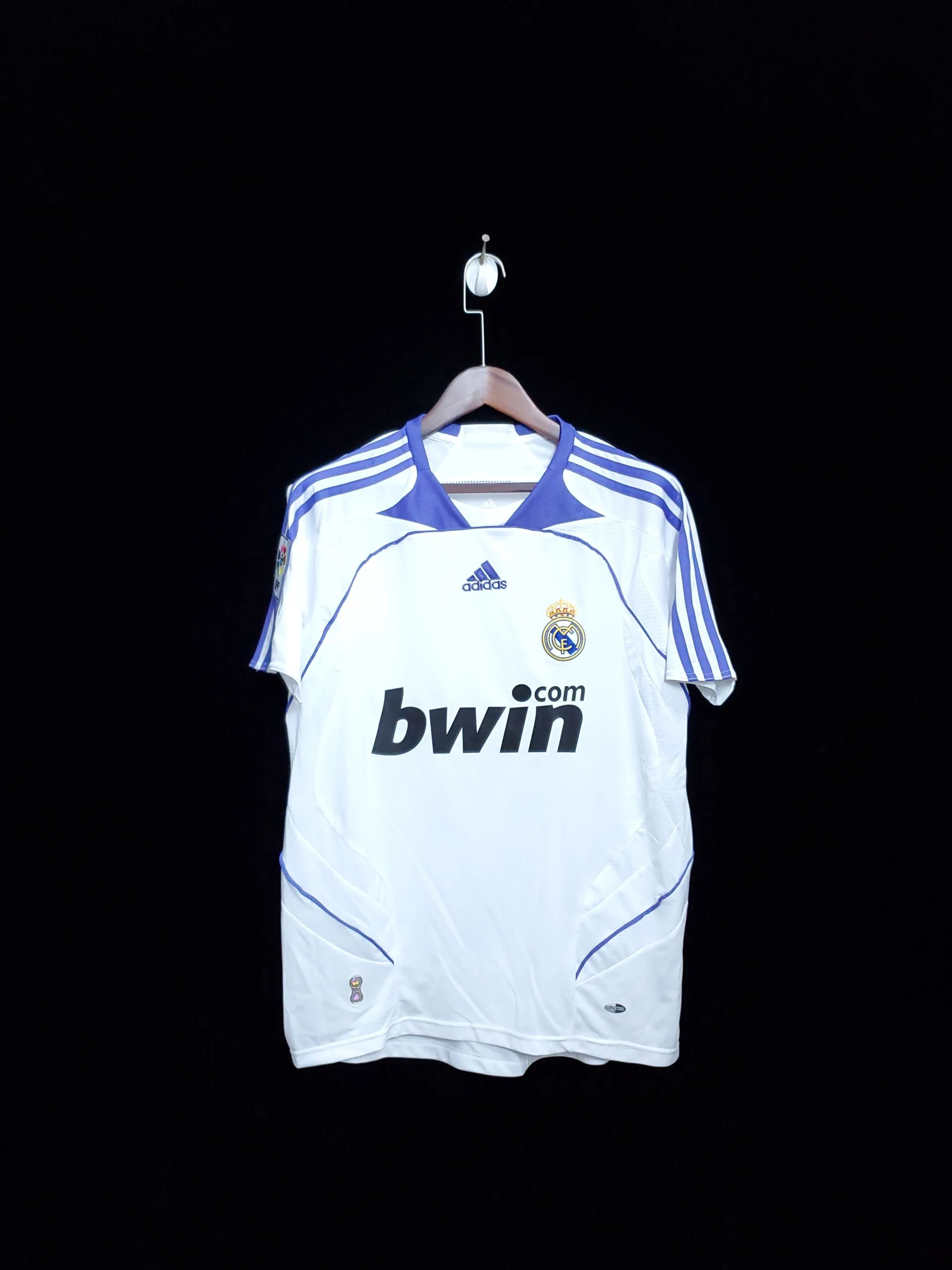 Maillot Real Madrid Maillot Rétro 0708 pas cher - Boutique Officielle KIT FOOTBALL