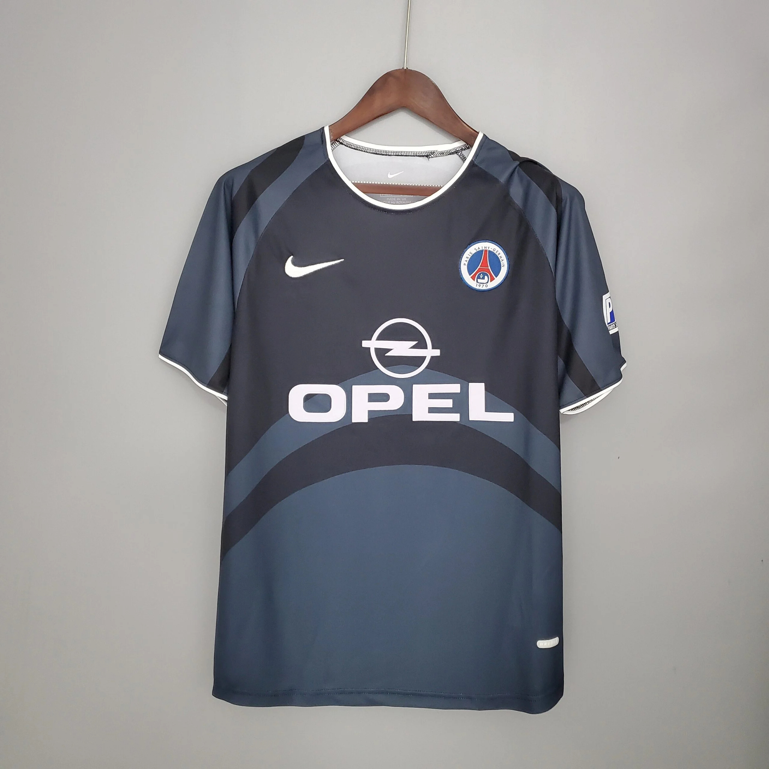 Maillot Paris SG Maillot Rétro 0102 pas cher - Boutique Officielle KIT FOOTBALL