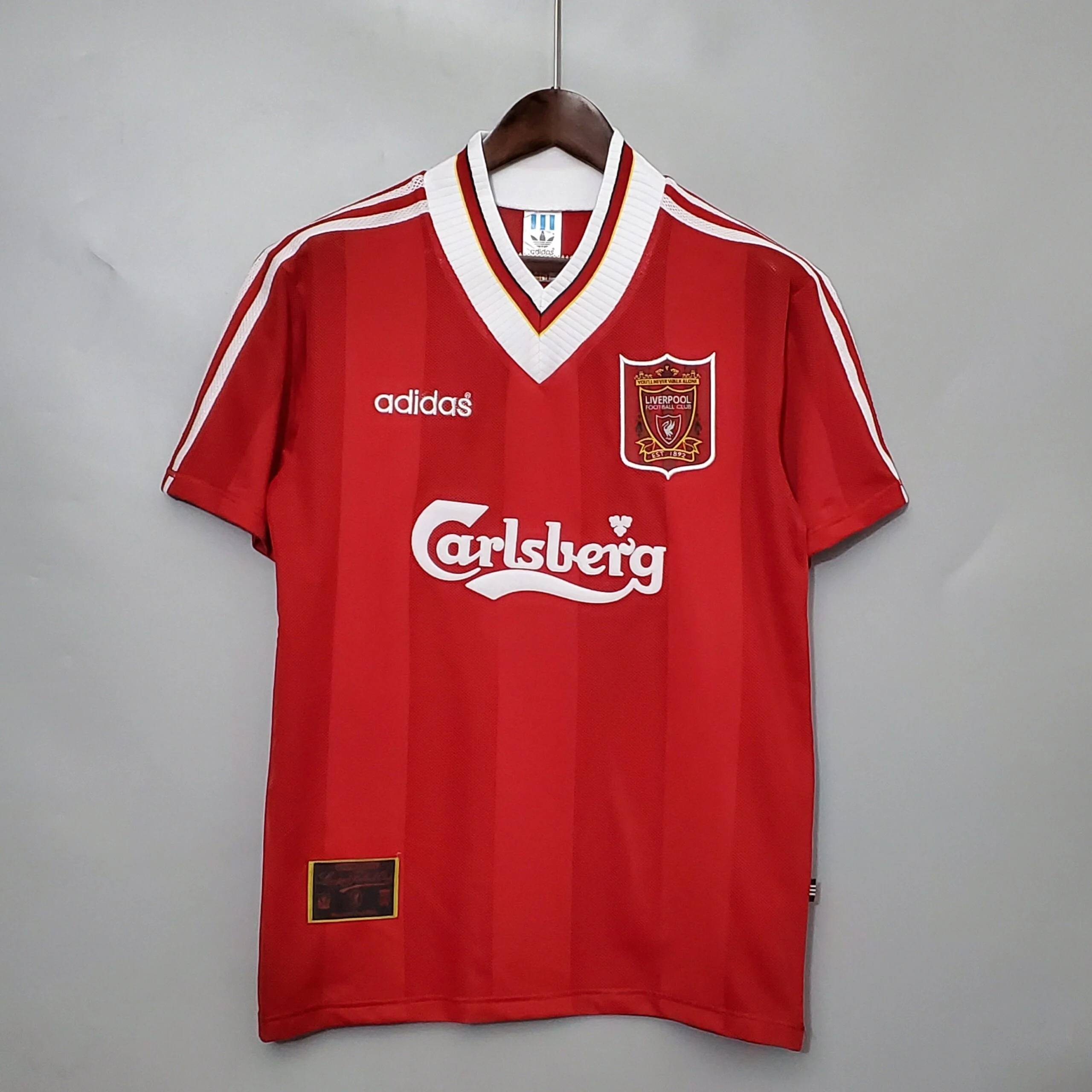 Maillot Liverpool Maillot Rétro 19961997 pas cher - Boutique Officielle KIT FOOTBALL